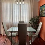 Illyria Square - Center - Wifi 500 Mbs Durrës