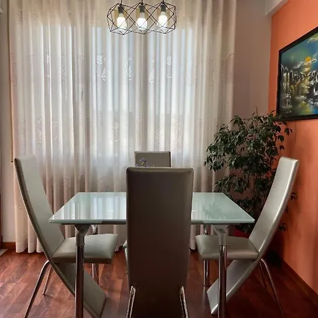 Illyria Square - Center - Wifi 500 Mbs دراس