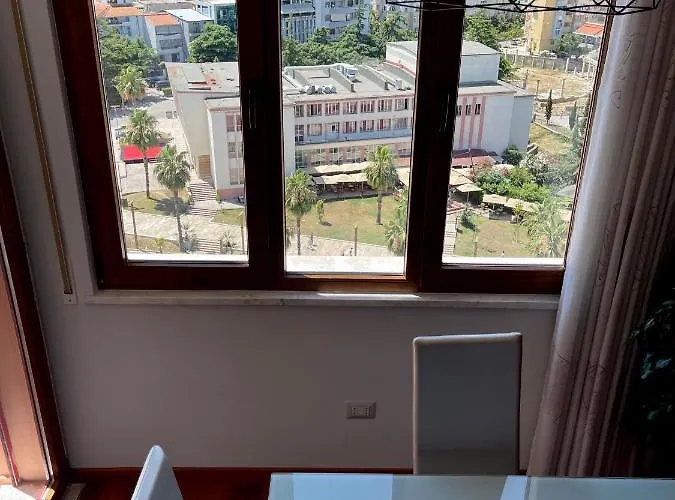 Illyria Square - Center - Wifi 500 Mbs Durrës