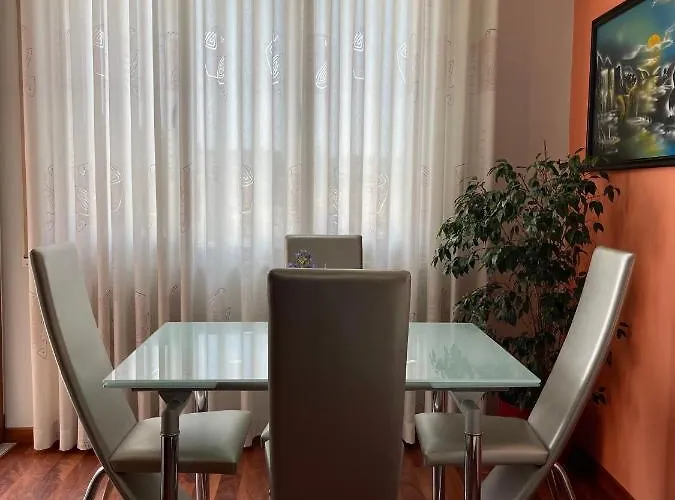 Illyria Square - Center - Wifi 500 Mbs Durrës